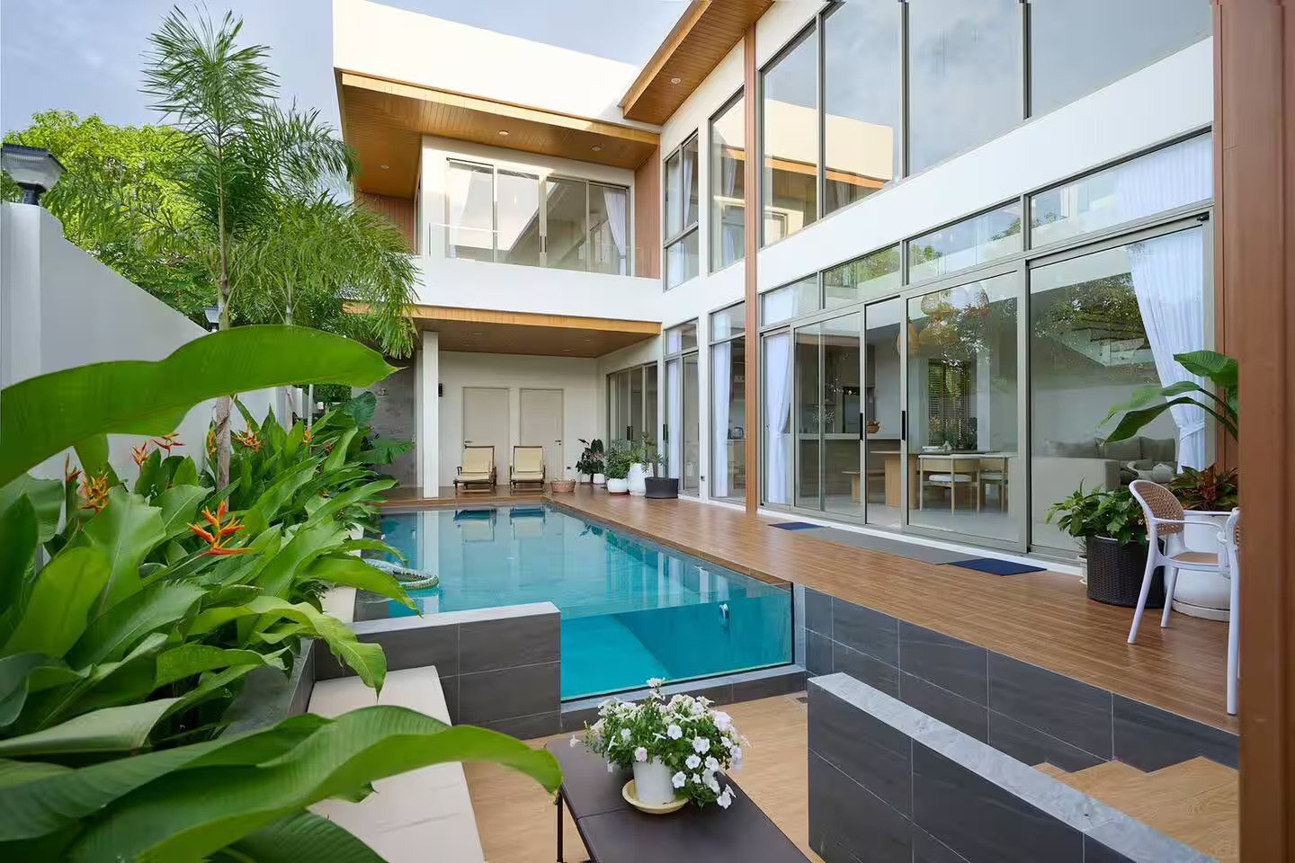 New Cozy 3BR Pool Villa Best Location- Boat Avenue